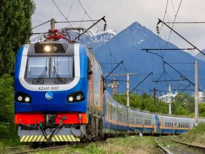 Алакөлге жазда 240 мың жолаушы теміржол көлігімен тасымалданады