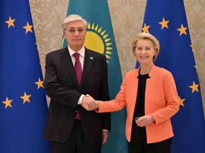 Мемлекет басшысы Еуропалық комиссия Президенті Урсула фон дер Ляйенмен кездесті