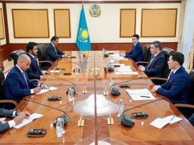 Олжас Бектенов халықаралық спорт ұйымдарының басшыларымен кездесті
