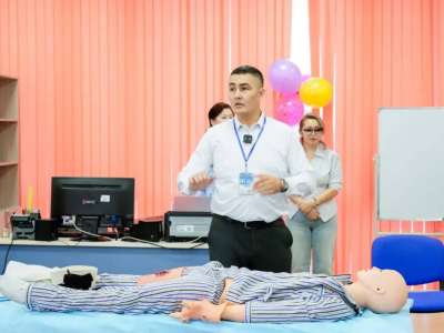 «Құтқару дағдысы – балалық шақтан»: Астанада оқушыларға алғашқы көмек көрсетуді үйретті