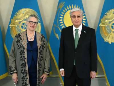 Президент АҚШ Конгресінің Өкілдер палатасының мүшесі Кэрол Миллерді қабылдады