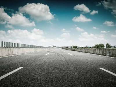 «Атырау – Орал» автожолы орташа жөндеуден өткізіледі