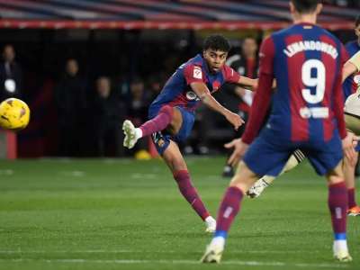 Несіп Жүнісбайұлы: Футбол – ақылдағыны аяққа түсіріп ойнайтын өнер