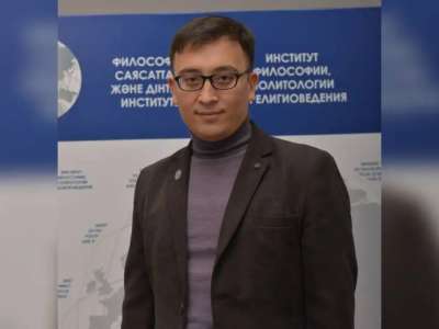 Нүркен Айтымбетов: Еліміздің ішкі және сыртқы сaясaтының негізгі бaғыттaры талқыланды