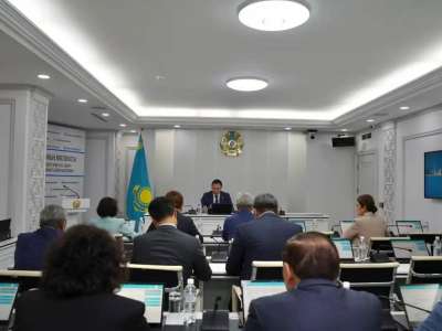 Елордалық мәслихатта балалардың жол қауіпсіздігі мәселесі талқыланды