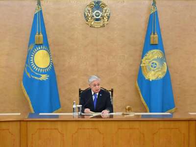 Президент Ақтау маңындағы ұшақ апатына байланысты кеңес өткізді