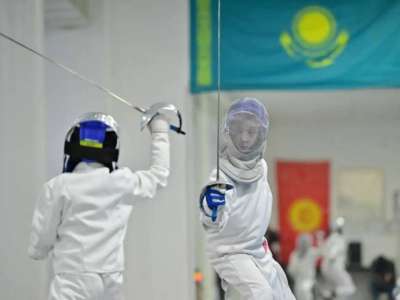 Астанада семсерлесуден қалалық ашық чемпионат өтті