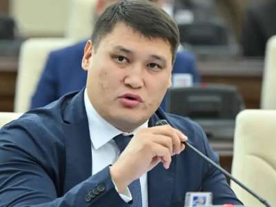 «Заң аясында шешілуі тиіс»: Respublica партиясы Руслан Берденовке жасалған шабуылға қатысты мәлімдеме жасады