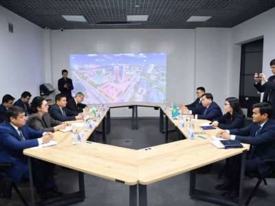 Дархан Жазықбай Өзбекстандағы Стратегиялық реформалар агенттігінің директорымен кездесті