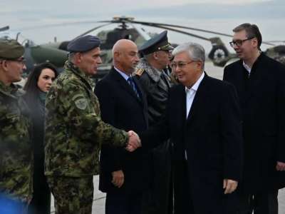 Президент Сербияның қорғаныс өнеркәсібі өнімдерінің көрмесіне барды