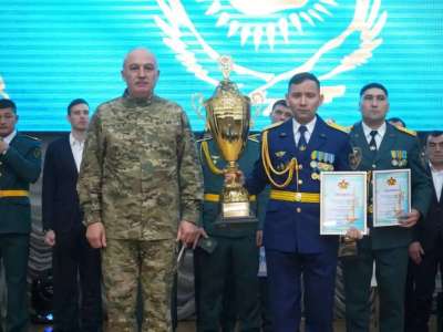 Қорғаныс министрі танымал армия спортшыларын марапаттады