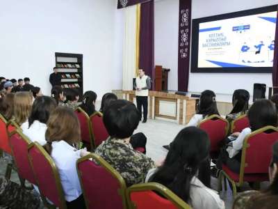 Астаналық студенттер ұлттық құрылтайдың маңыздылығын талқылады