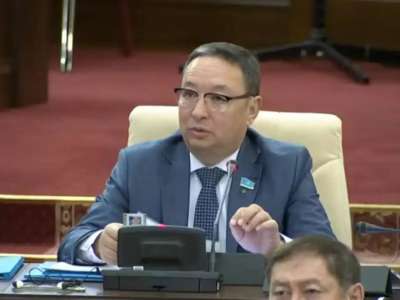 Қазақстан мен Түрікменстан арасындағы визалық режим мәселесі кеңейтіле ме – Серік Ерубаев