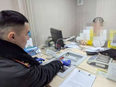 30-ға жуық адамды алдап ақша тапқан зергер ұсталды