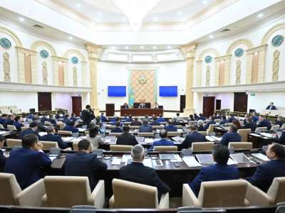 Сенаторлар республикалық бюджетті нақтылау туралы заңды қарады
