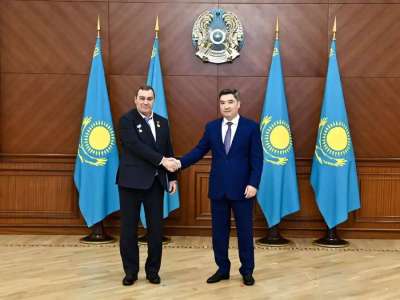 Көмір өнеркәсібінің ардагерлері мен мамандарына мемлекеттік наградалар табысталды