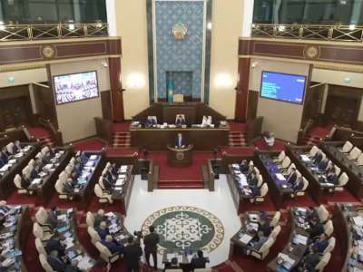 Банк операцияларына қосылған құн салығы салынады – министр