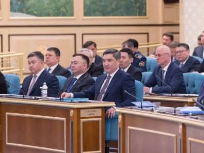 Мемлекет өз міндеттемелерін толық көлемде орындап жатыр – Олжас Бектенов