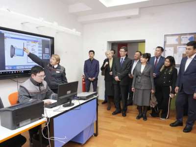 AMANAT: Астанада партиялық қоғамдық кеңес мүшелері жұмысшы мамандықтарының мәселелерін ортаға салды (ФОТО)