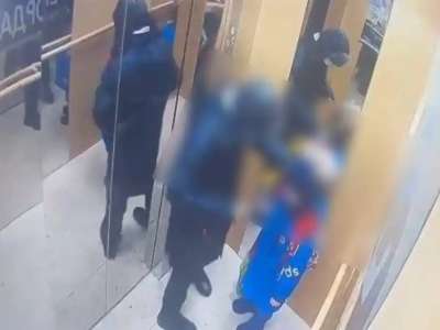 Дәрігерлер елордада бетінен пышақталған баланың қазіргі жай-күйін айтты