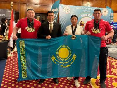 Астаналық ұстаз пауэрлифтингтен өткен әлем чемпионатында алтын медаль алды