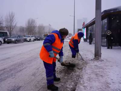 Елордада 2 600-ден астам жұмысшы қар күреуге жұмылдырылды