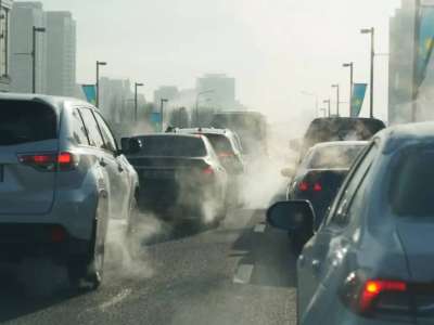 Екі облыста ауа райына байланысты жол жабылды