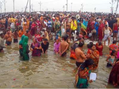 Үндістанда Кумбха Мела фестивалі басталды