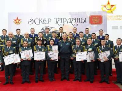 Қарулы күштердің үздік әскери қызметшілері марапатталды
