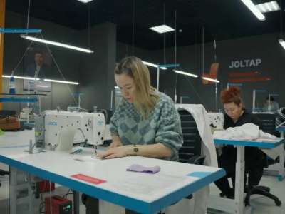 JOLTAP: елордалықтар тігінші мамандығын тегін меңгереді