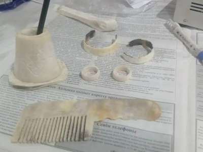 Астаналық оқушылар малдың сүйектерінен әртүрлі туындылар жасады