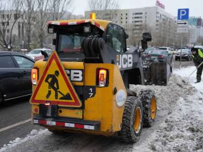 Астанадан бір түнде 10 мың текше метрге жуық қар шығарылды