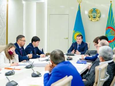 Жеңіс Қасымбек Агроқалашық елді мекенінің тұрғындарымен кездесті