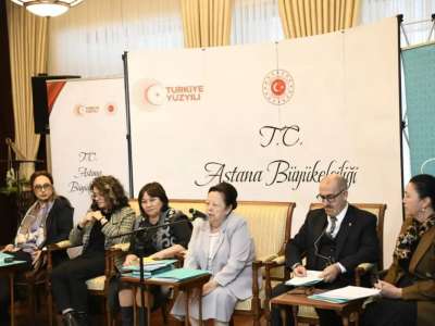 Астанада жазушы Шәрбану Бейсенованың түрік тіліне аударылған шығармалары таныстырылды