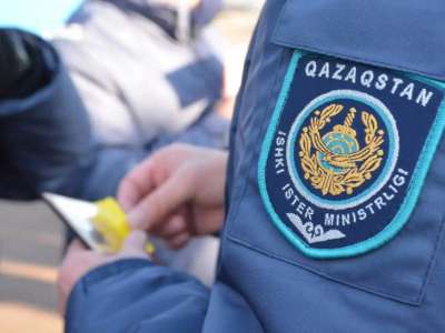 Полицейлер қысқы киім үлгісіне ауысты