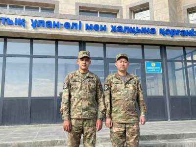 Сарбаздар 3 жасар қыздың өмірін сақтап қалды