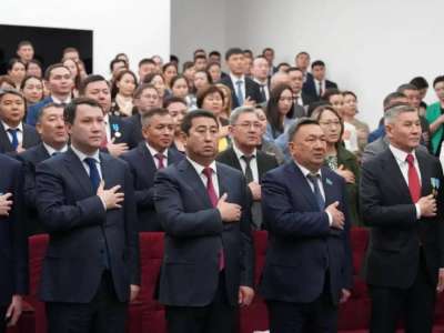 АӨК дамуына үлес қосқан мамандар мемлекеттік наградамен марапатталды