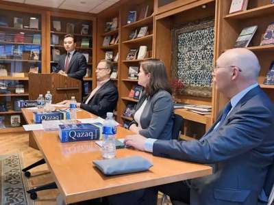 Вашинтонда Oxford Qazaq Dictionary сөздігі таныстырылды