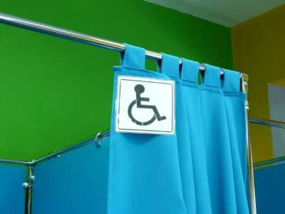 Елордада ерекше қажеттіліктері бар адамдарға дауыс беру үшін жағдай жасалған