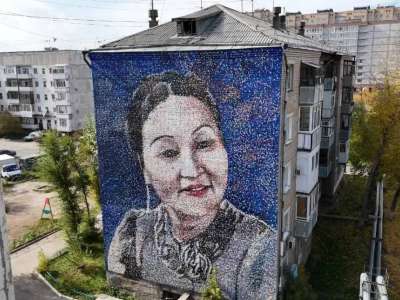 Елордада Күләш Байсейітованың құрметіне мурал пайда болды