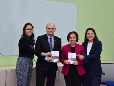 Астанада гендерлік терминдердің қазақша-ағылшынша түсіндірме сөздігі жарық көрді