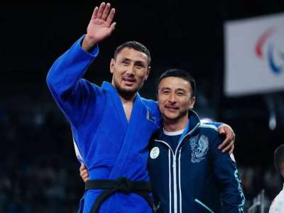 Жеңіс Қасымбек  пара дзюдошы Ерғали Шамейді жеңісімен құттықтады