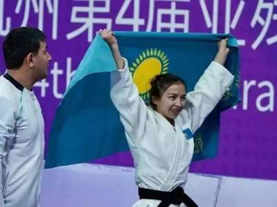 Жеңіс Қасымбек пара дзюдошы Ақмарал Науатбекті жеңісімен құттықтады