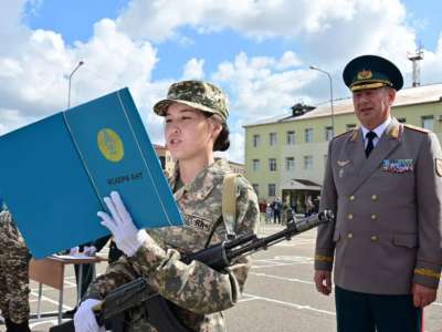 Астанада әскери кафедра түлектері ант берді