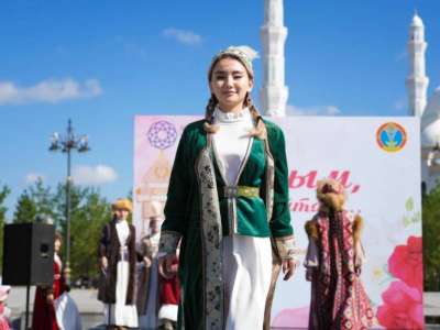 «Қызым, саған айтам…»: Елордада ұлттық зияткерлік курс өтіп жатыр