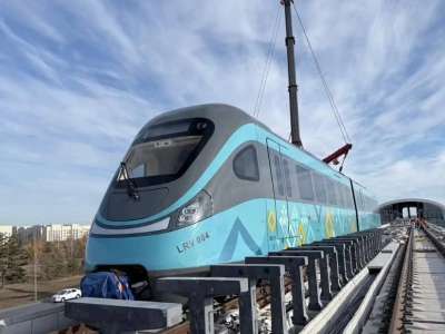 Астанада №104 LRT станциясына үшінші құрам қойылды