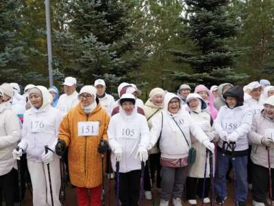 Астанада 200-ге жуық зейнеткер ерекше марафонға қатысты