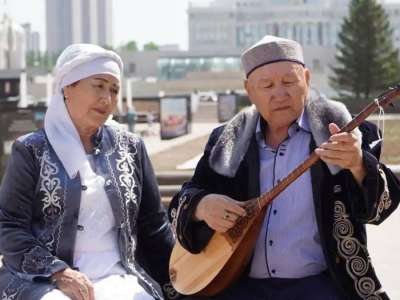 Астанада Белсенді ұзақ өмір сүру орталықтарында қарттар мерекесі атап өтіледі