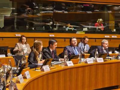 Қазақстан Орталық Азия мен ЕО арасындағы өңіраралық байланыс перспективаларын айқындады