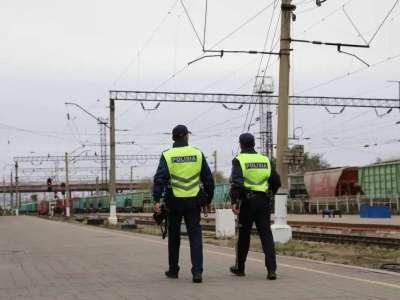 Жолаушылар пойыздарында 500-ден астам азамат қоғамдық тәртіпті бұзған